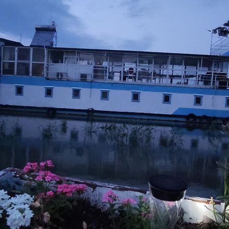 Pontonul Lui Cristian Hotel Mahmudia Exterior photo